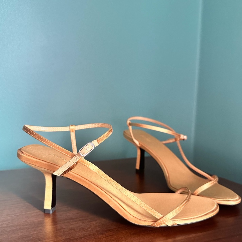 The Row Bare heel in Sand (gold)